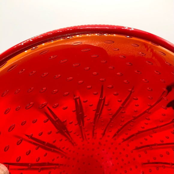 Beautiful Strawberry Glass tray - Picture 4 of 9